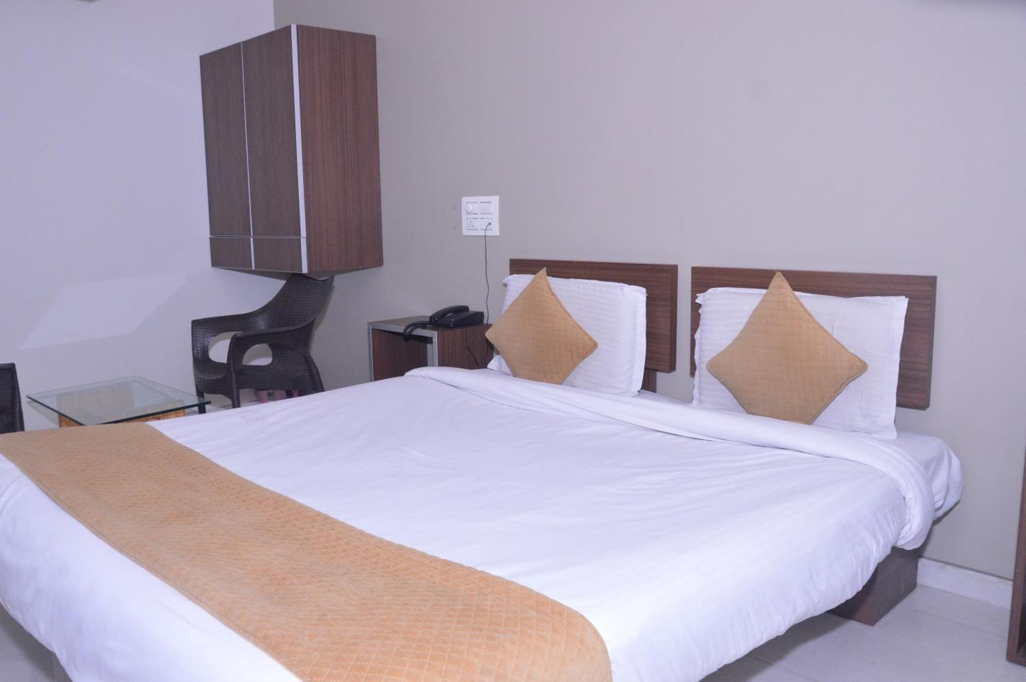 Chittorgarh Hotel Indrani מראה חיצוני תמונה